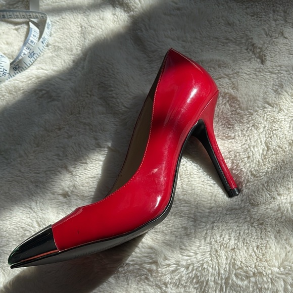 GUESS Red Patent Glossy Silver Toe Heels | Bold Date Night Pumps | Size 6 - Picture 7 of 10